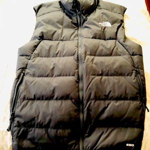 The North Face Men’s Down 550 Bubble Vest Medium